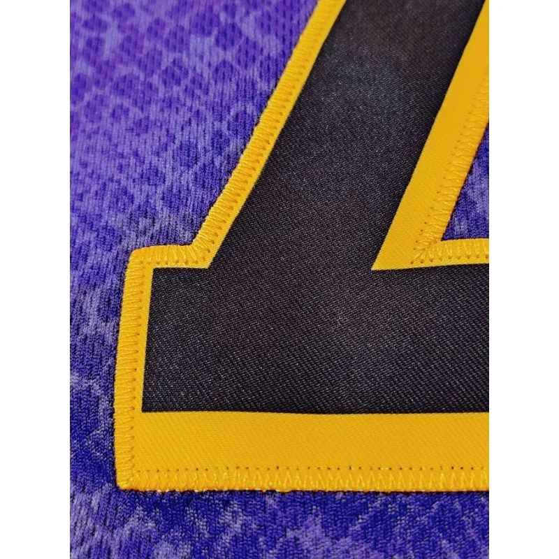 Uomo # 77 Maglia da basket ricamata Los Angeles girocollo, vestibilità ampia, traspirante ed elasticizzata, maglietta sportiva casual per l'allenamento