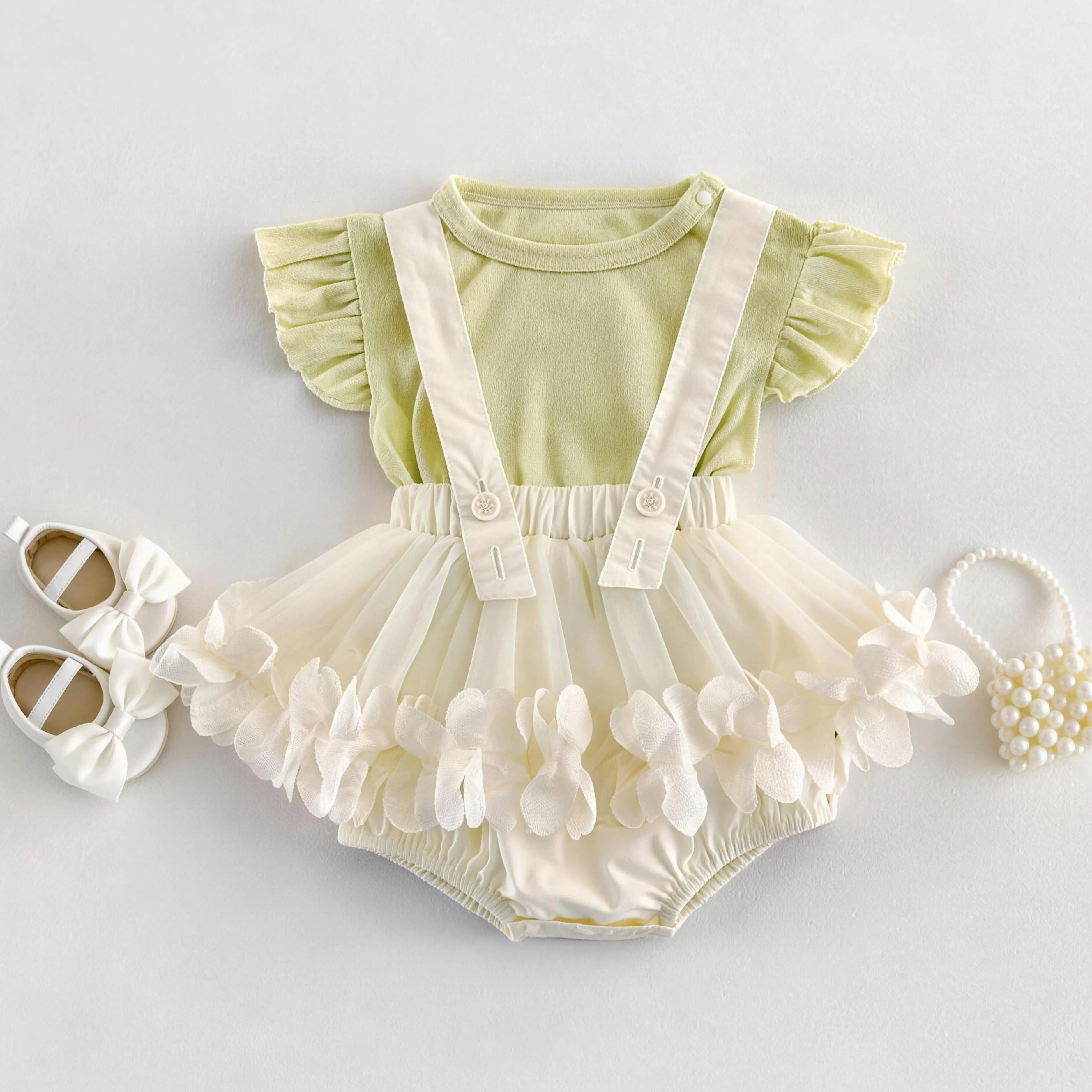 

Korean version of the latest summer style short-sleeved baby girls' trendy flared T-shirt