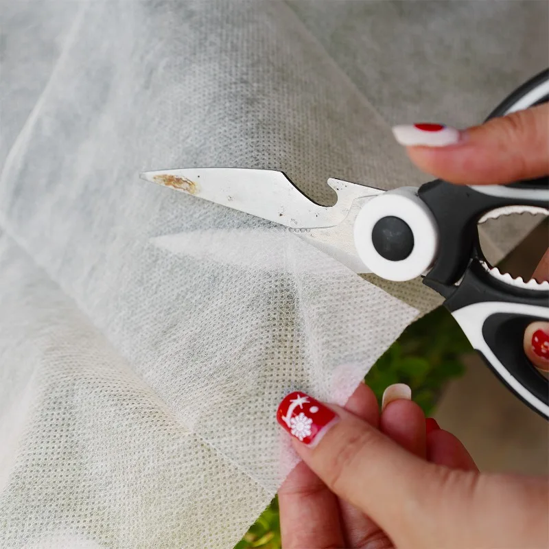 Plant Covers Freeze Protection Garden Netting Anti-freeze Protective Net Cloth Greenhouse Row Cover for Vegetable Fruits Crops