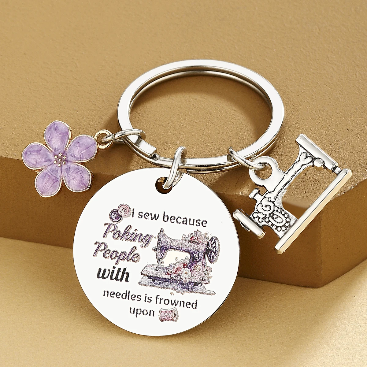 Sewing Keyring Gifts for Women Sewing Accessories Keychain Quilting Gifts for Quilters Mom Friends Sew Lovers Gift