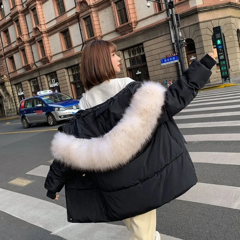 Capispalla invernale moda donna giacca con cappuccio in cotone a maniche lunghe Parka allentato Plus Size cappotto rosso da donna cappotto con collo in pelliccia sintetica