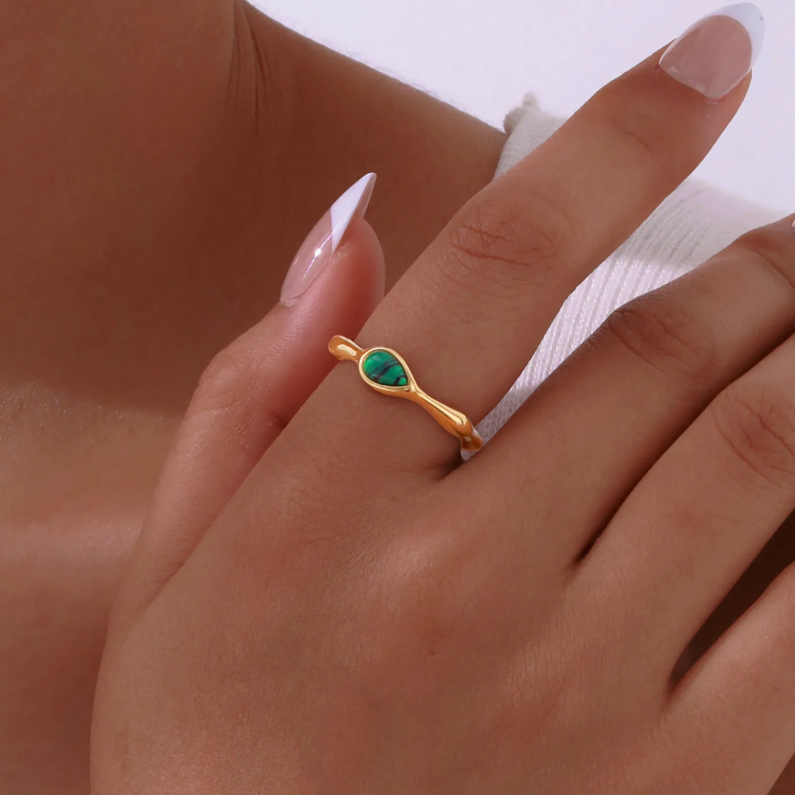 Simple Water Drop Malachite Ring for Women,Vintage Rings,Stainless Steel Gold Plated Jewelry Anniversary Gifts