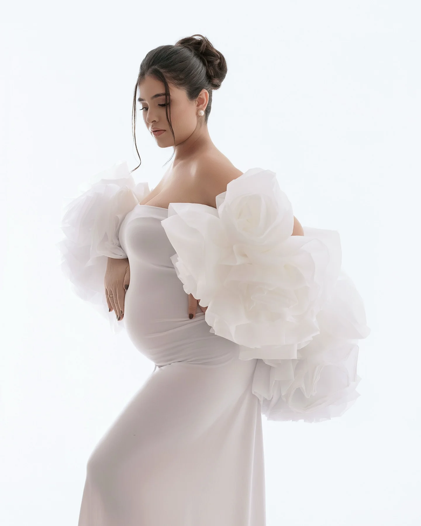 ผ้าคลุมงานแต่งงานลายดอกไม้ขนาดใหญ่ ลดราคาพิเศษ ผ้าคลุมถ่ายภาพคนท้อง ผ้าคลุมแต่งงานแบบสั่งทำพิเศษ ผ้าคลุมแต่งงานแต่งระบาย ผ้าคลุมถ่ายภาพ ผ้าคลุมชุดเจ้าสาว ผ้าคลุมไหล่