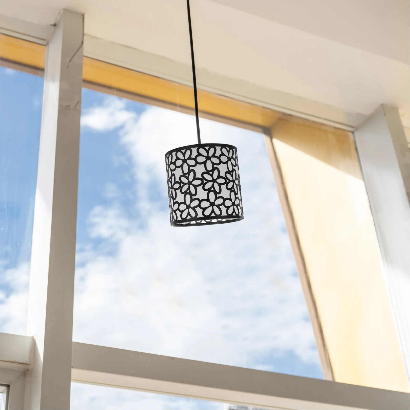 

Абажур-барабан из черного металла с вырезами, большой, для напольных и настольных ламп, современный элегантный светильник-накладка