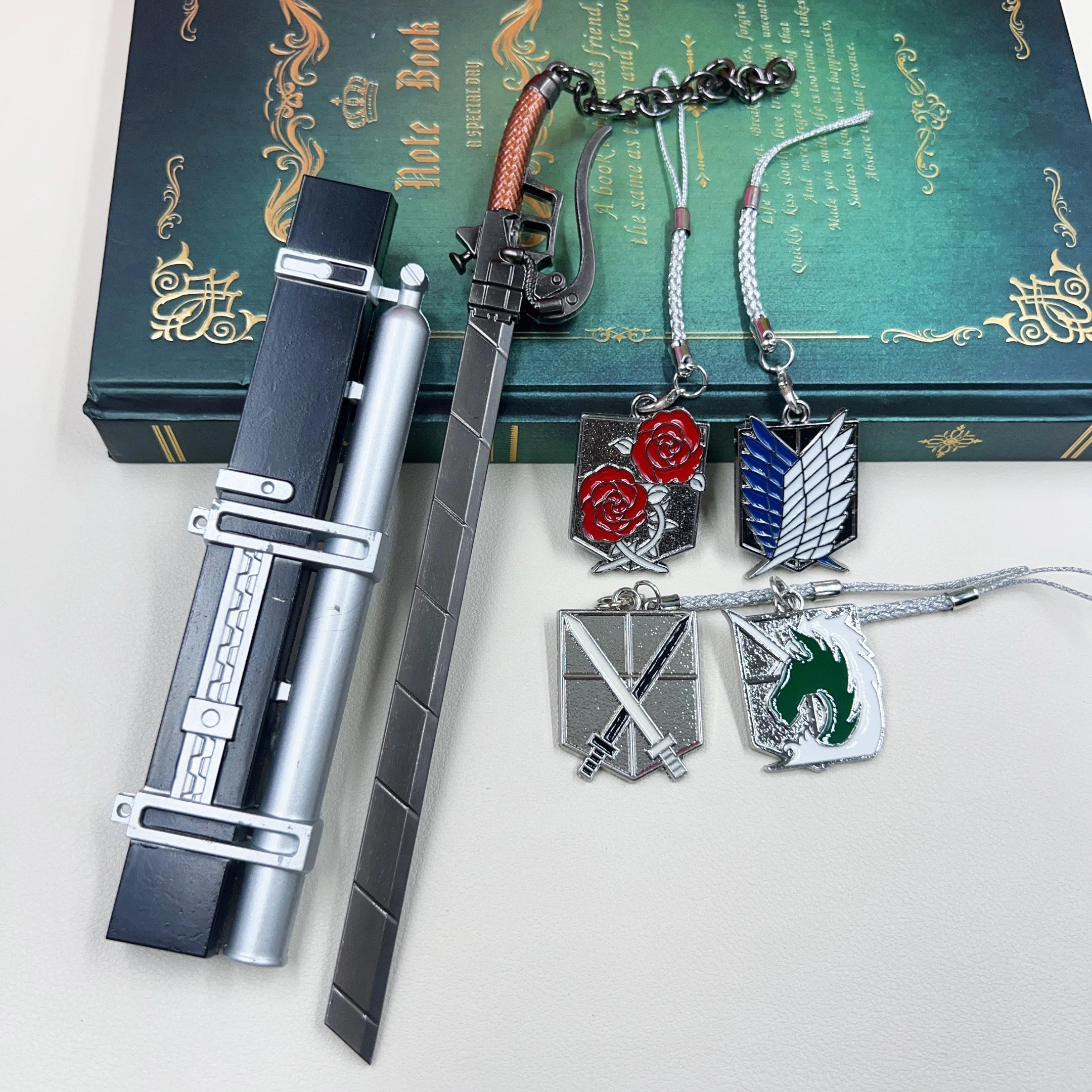 dispositivo-pneumatico-estereo-de-20cm-com-chaveiro-de-pesquisa-ataque-em-tita-anime-the-eren-lamina-gigante-espada-modelo-artesanato-chaveiro