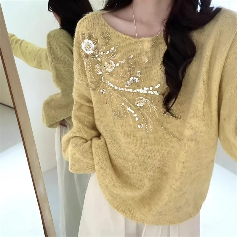 

Korean Style Chic Beaded Sequin Pullover Sweater Women 2025 Autumn New Warm Loose Versatile Round Neck Knitted Jumper Top
