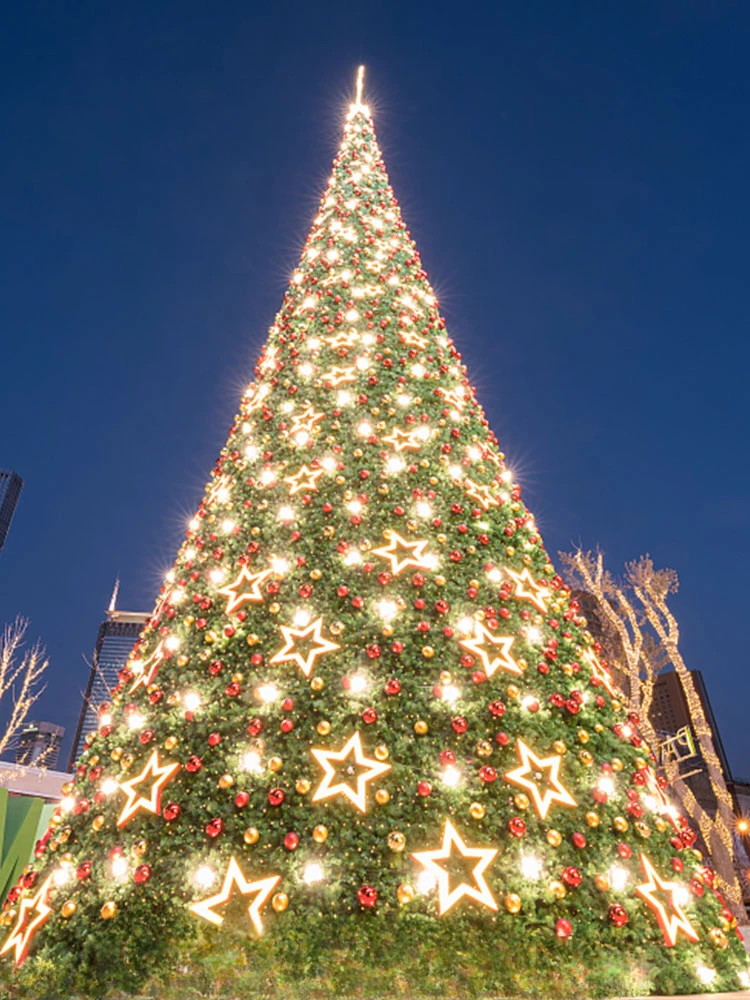 Large framed Christmas tree