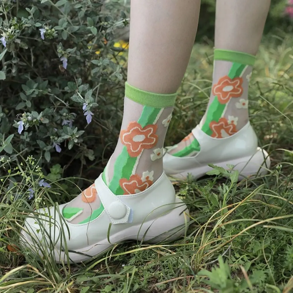 Chaussettes d'été fines et douces pour femmes, bonneterie de style coréen, chaussettes de mollet à fleurs Harajuku, chaussettes transparentes résistantes à l'usure, ReLabels, Y2K