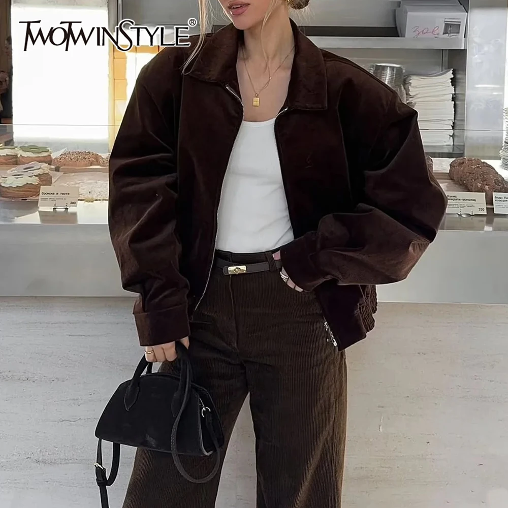 

TWOTWINSTYLE однотонная лоскутная куртка на молнии для женщин с круглым вырезом и длинными рукавами, свободное пальто во французском стиле ретро с карманами, женское новое