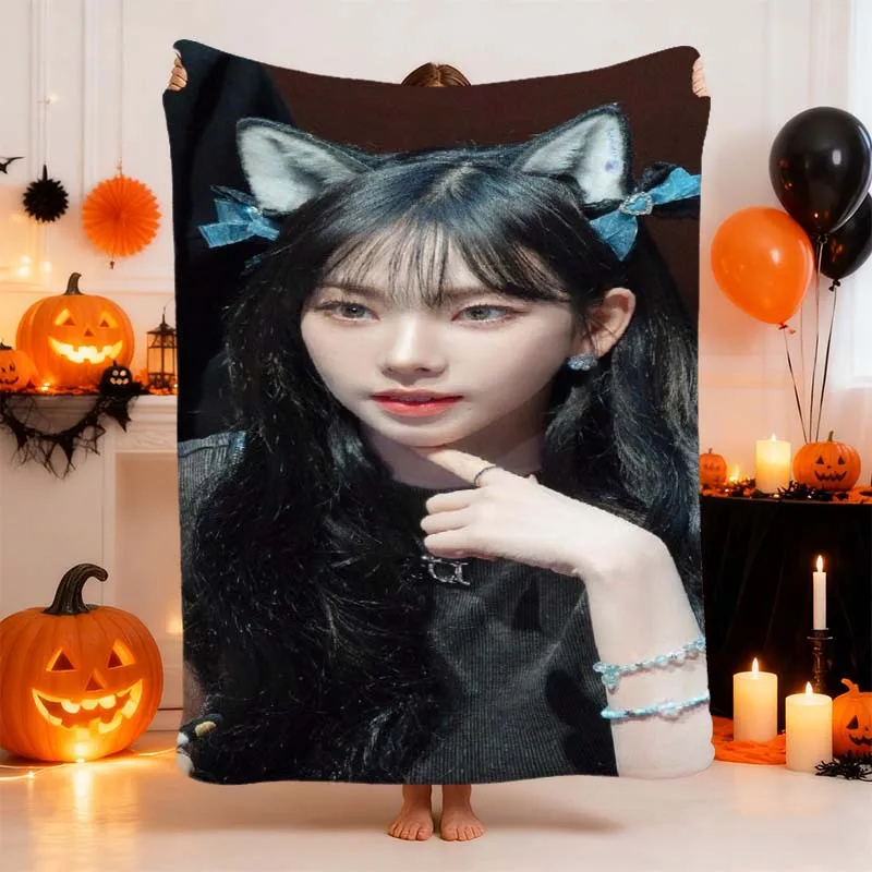 1pc Black-Haired Cat-Ear Female Idol Fashion Show Event Blanket, Flannel Printed Throw, Lightweight and Easy to Carry