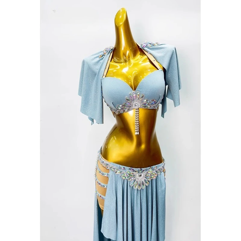 Nuovi costumi di danza del ventre personalizzati Abito da pratica Set di abiti da spettacolo di danza orientale azzurro per reggiseni e gonne da donna