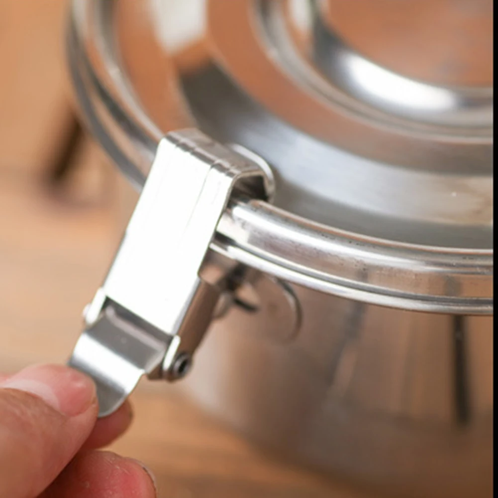 Sleek and Functional Stainless Steel Picnic Container Designed to Keep Meals Fresh and Organized While You're on the Move