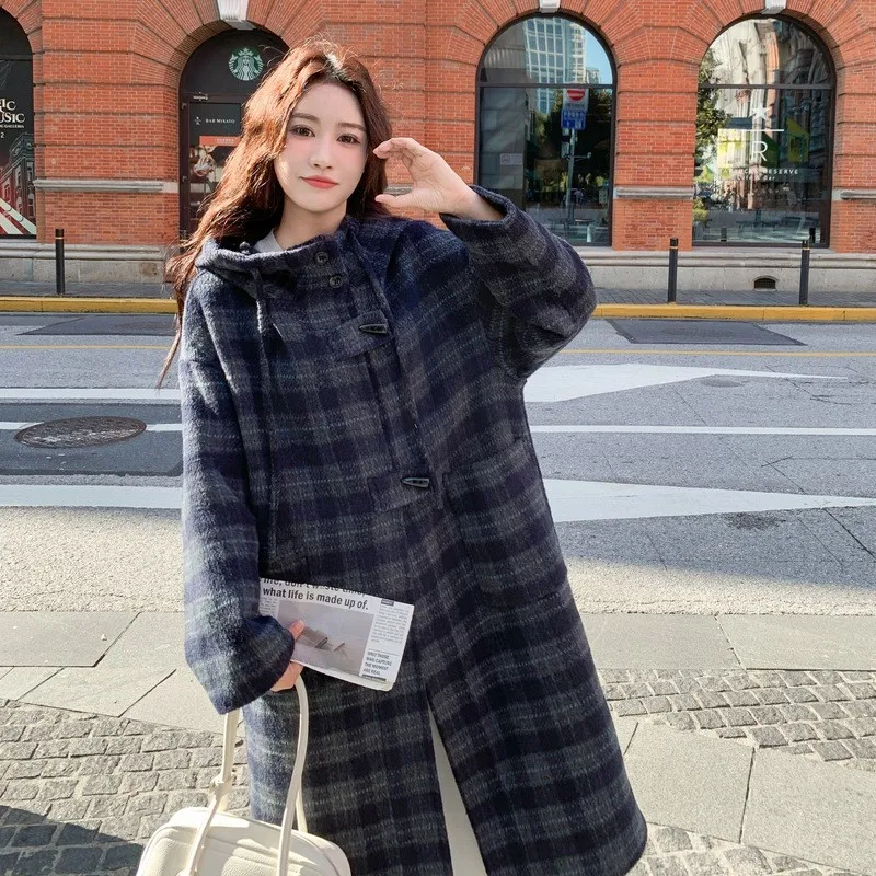 

A new youthful versatile comfortable and skin-friendly casual fashionable checked woolen coat
