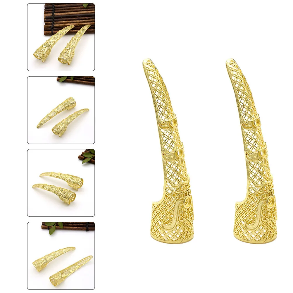 

2Pcs Royal Style Finger Covers Long Golden Hollow-Out Design Delicate Nail Covers for Belly Dance Cosplay Halloween Performance