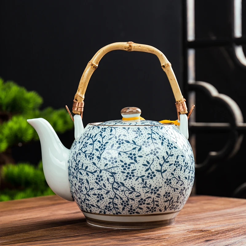 

Traditional Chinese style old-fashioned household lifting beam pot retro ceramic tea kettle