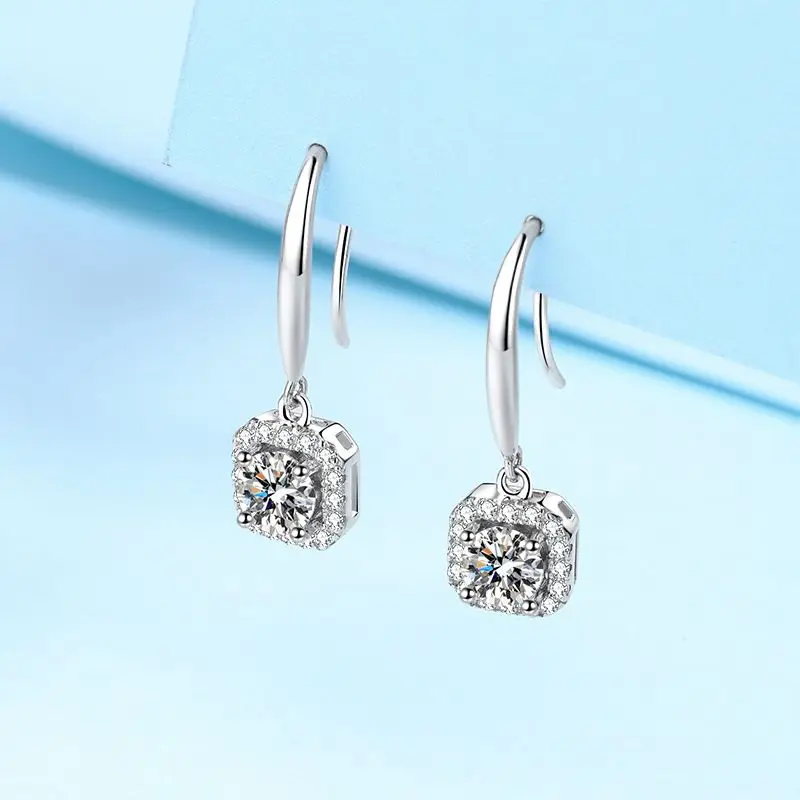 

LESF S925 Silver Women 0.5 Carat Moissanite Engagement Wedding Earrings