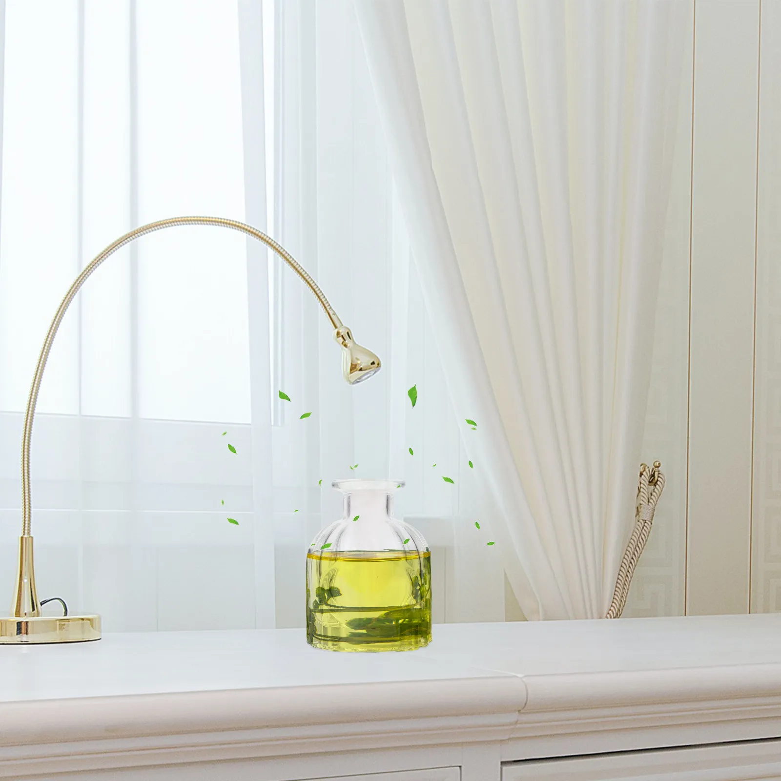 3Pcs Transparent Glass Diffuser Bottles Aromatherapy Containers Refillable Fragrance Release Bottles Healthy Safe for Home