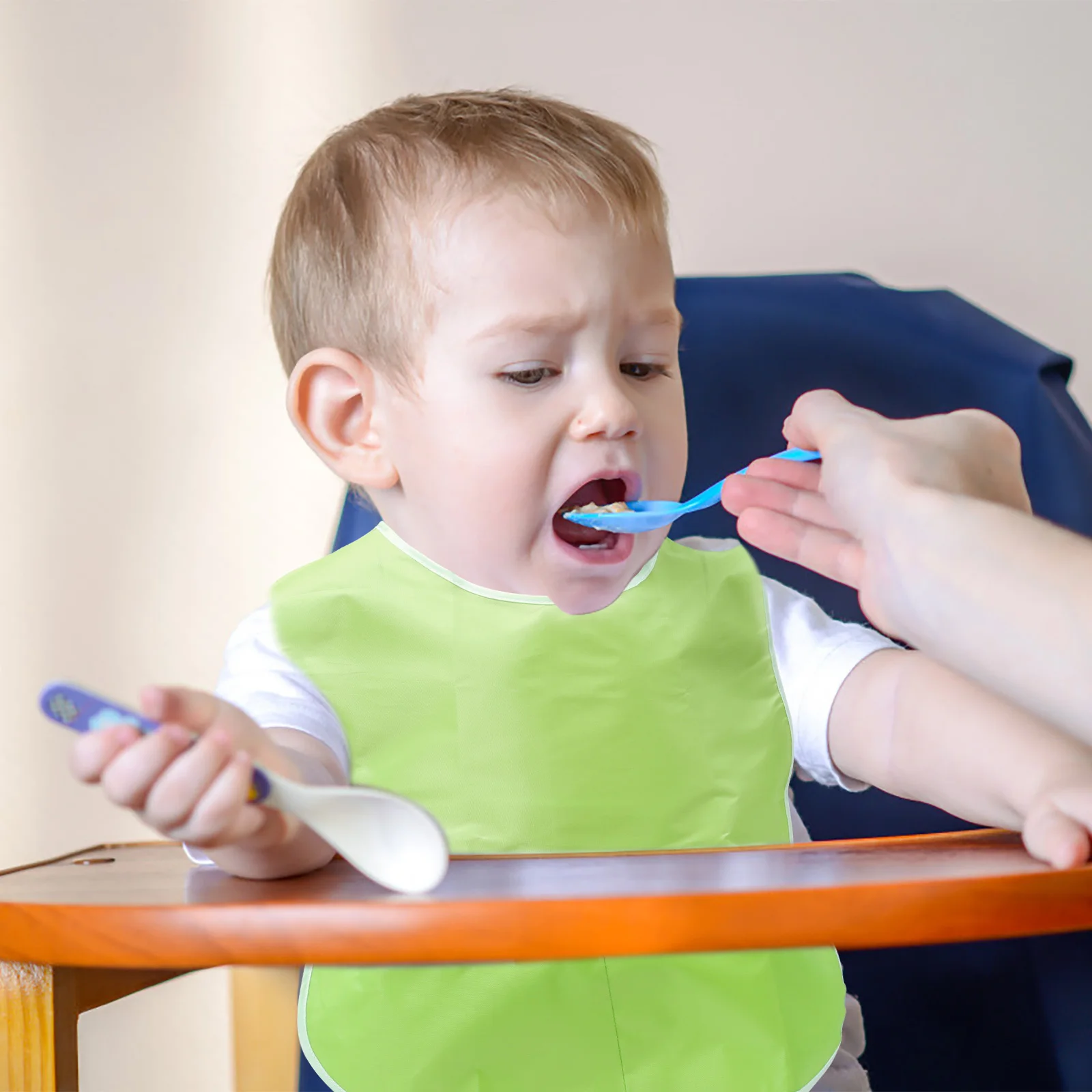 

1Pc Baby Bib Waterproof Feeding Bib Nylon Material Breathable Design No Pilling Kindergarten Supplies Unique Rice Bag