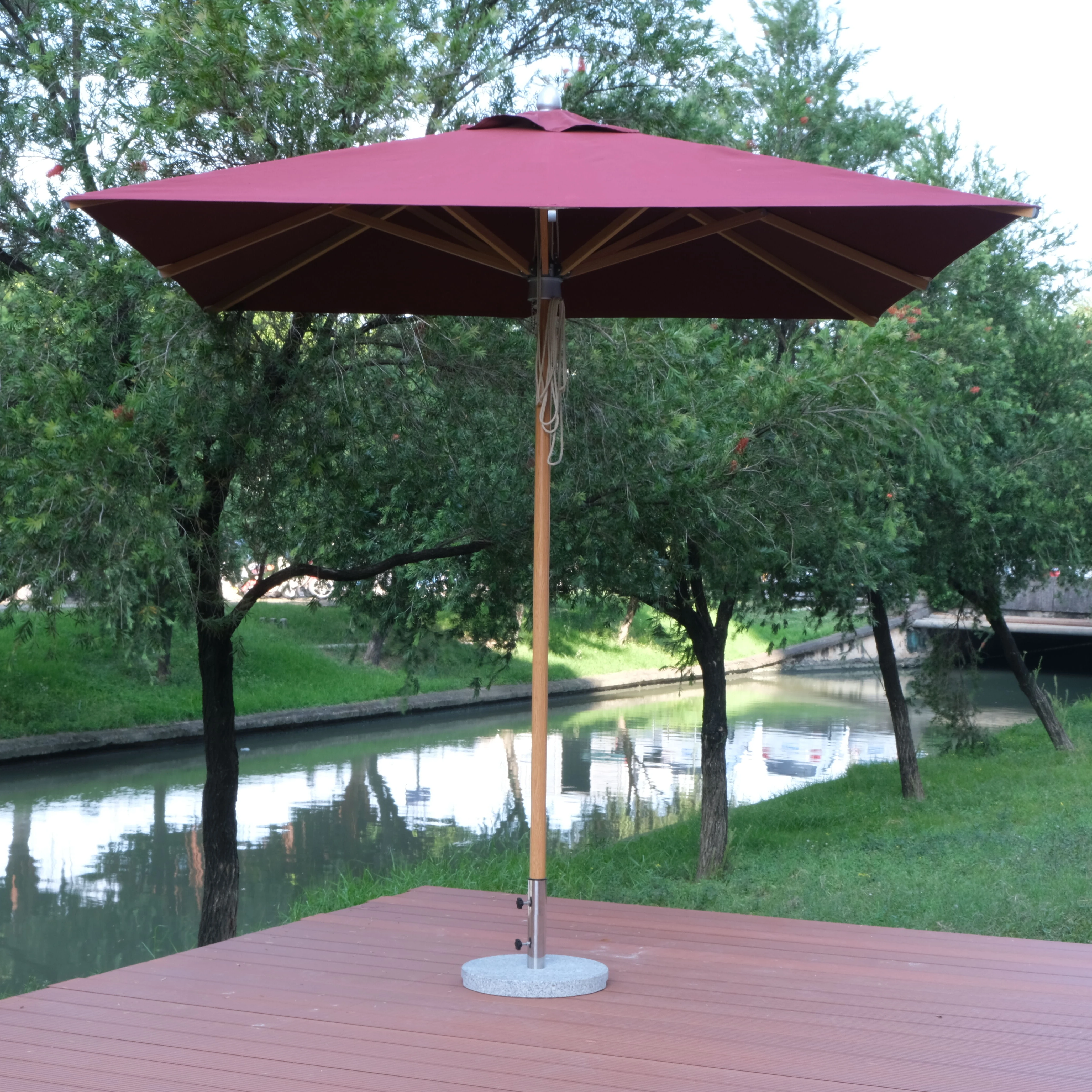 Design Modern Luxury Printing Any Size Outdoor Sun Beach Umbrella for Garden Shop Outdoor Furniture Gym & Hotel Use