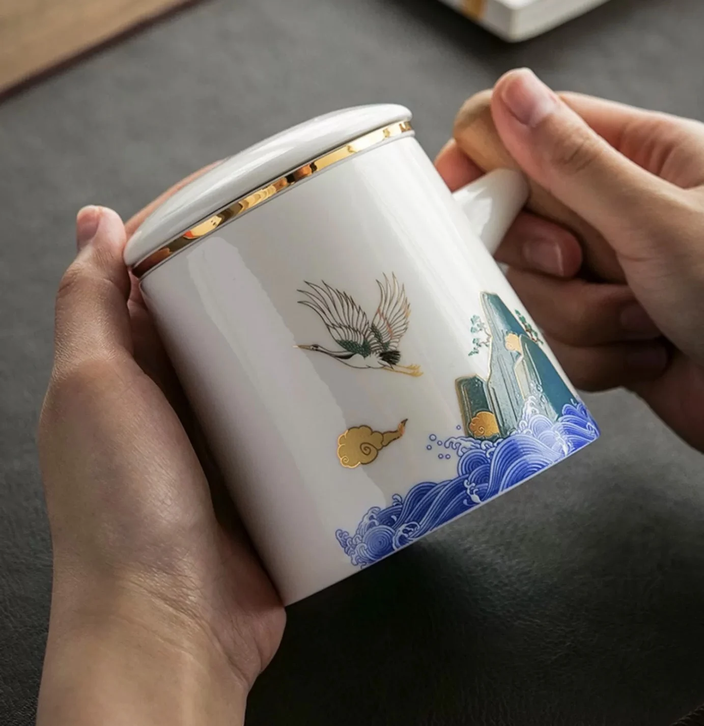 Creative Ceramic Cover with Handle, Tea Water Separating Mug, Home Furnishings, Office Cartoon, Tiger, Wild Crane Cup, 1Pc