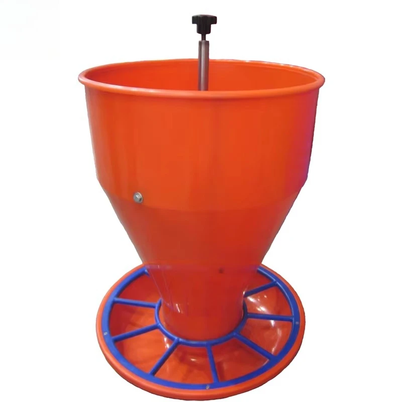 Plastic pig equipment nursery for feeding pigs