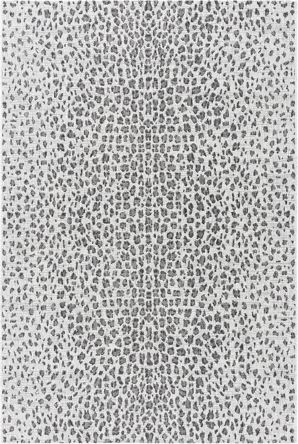 Washable Rug Outdoor Courtyard Collection - 6'7