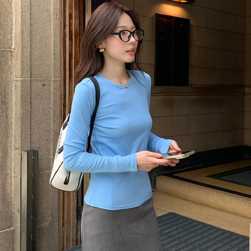 

Модная возрастная офисная женская одежда, простые однотонные универсальные футболки с длинными рукавами, осенние повседневные удобные топы для поездок на работу