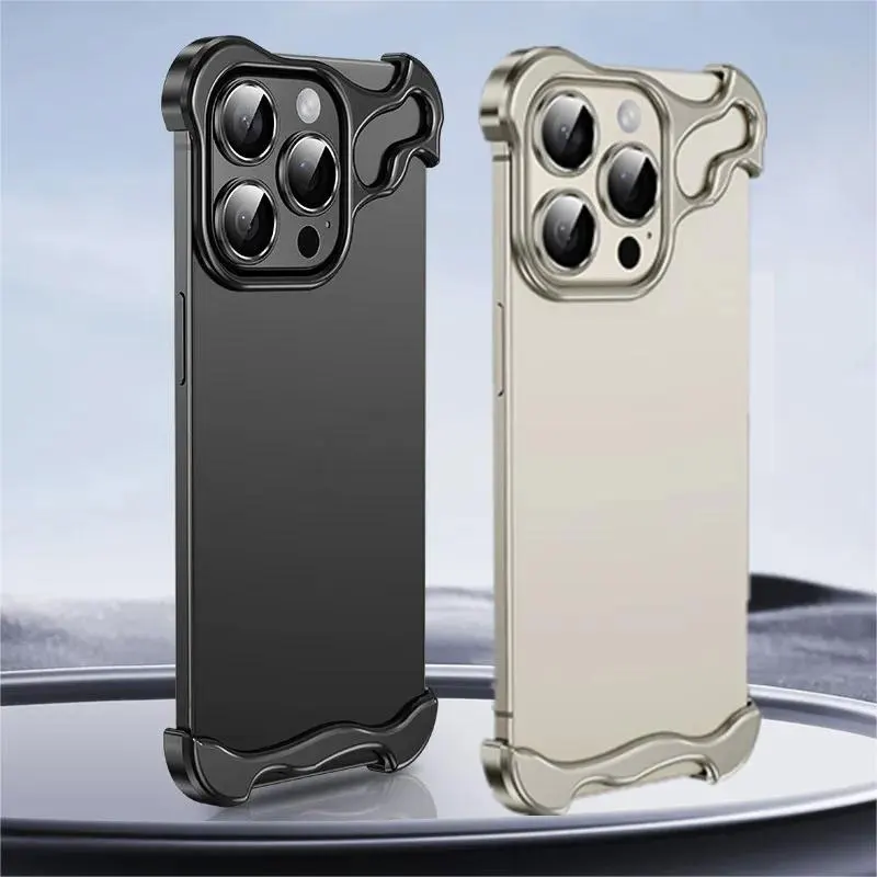 Luxury Alien Titanium Alloy Bumper Phone Case For iPhone 15 13 12 14 Pro Max 15Plus Metal Lens Film Protection Corner Pads Cover