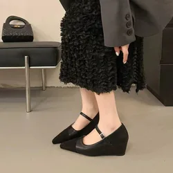 Modne białe trampki damskie buty na wysokiej platformie obuwie wysokość zwiększa skórzane buty 10CM gruba podeszwa trenerzy sporty tenisowe