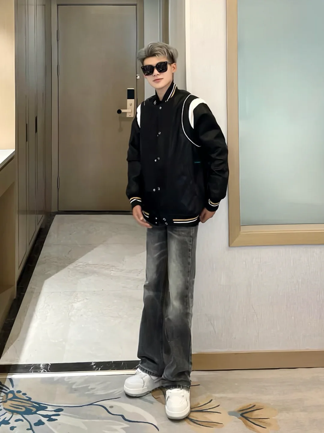 

Retro Faded Straight Leg Men's Jeans Loose High Street Long Pants Four Seasons Casual Flared Slimming Trousers