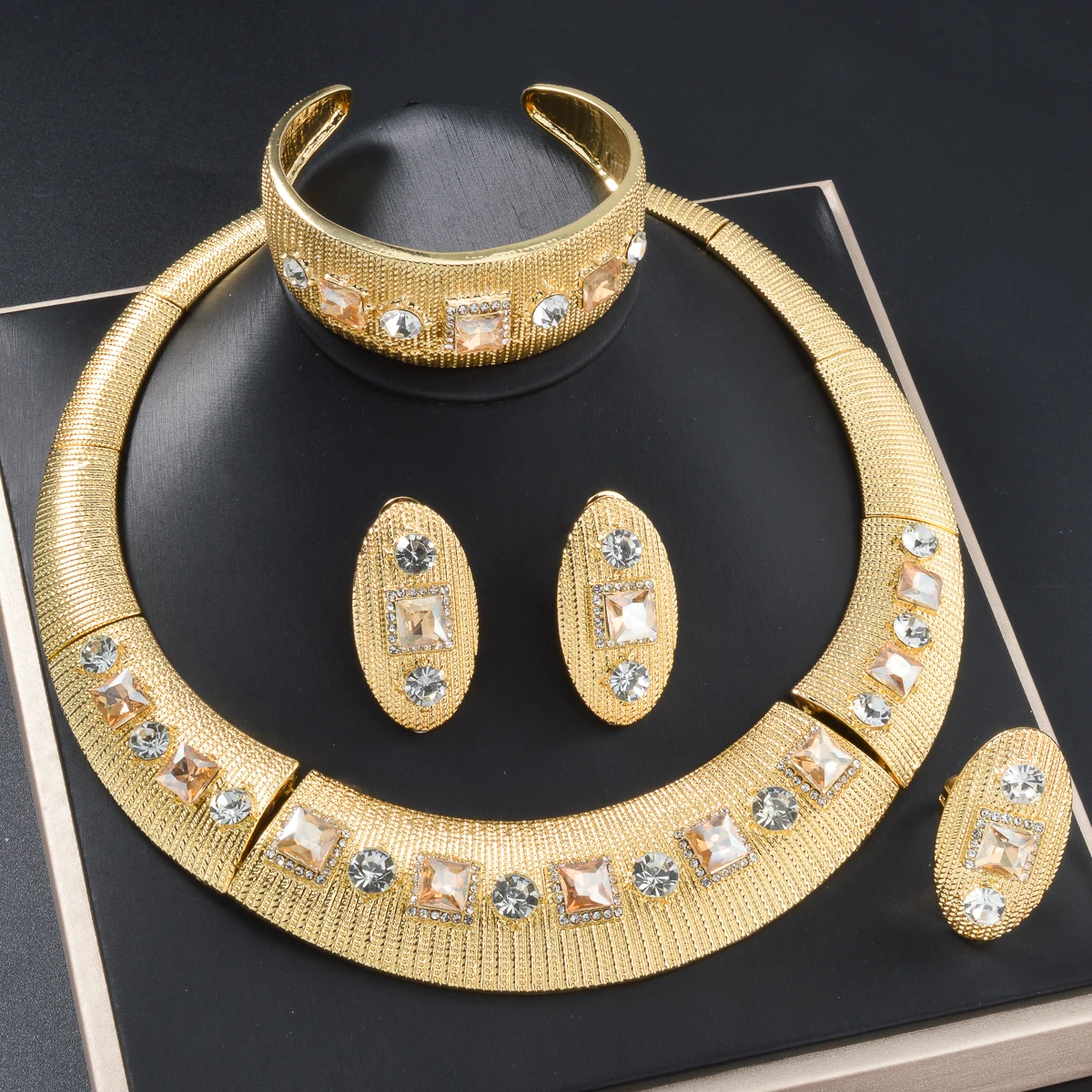 

Luxury Round Jewelry Set Zircon Necklace Bracelet Earrings Ring 18k Gold Plated Wedding 4pcs Set Accessories Gifts