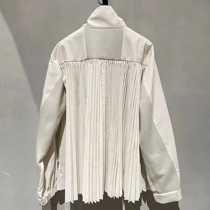 Fog Sacai Ss24 Japan Design Autumn and Winter New Sle Rear Pleated Patchwork Casual Turtleneck Pleat Long sleeve Outerwear