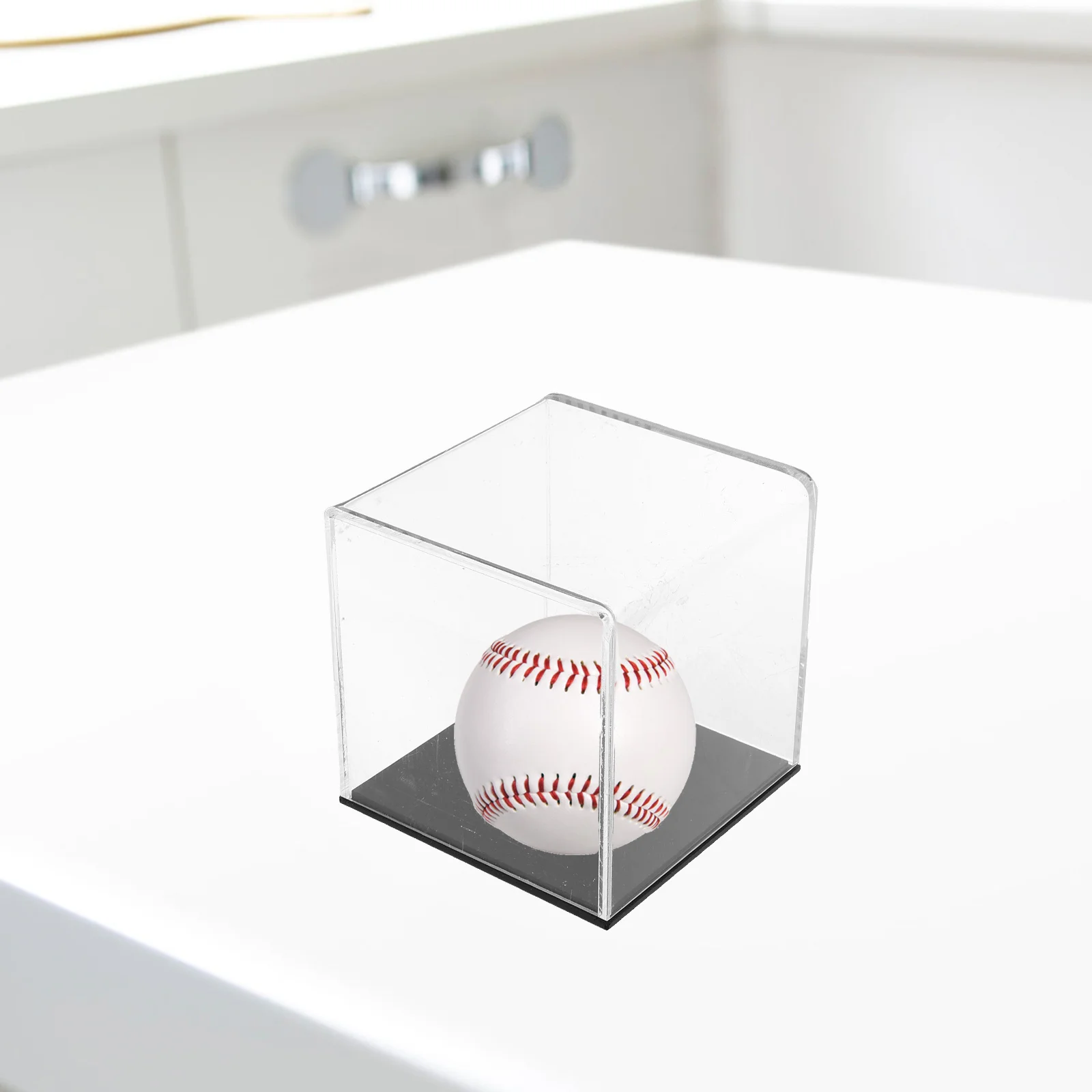 

Clear Acrylic Baseball Display Case Baseball Holder Durable Transparent Display Box for Home Indoor Desktop Use