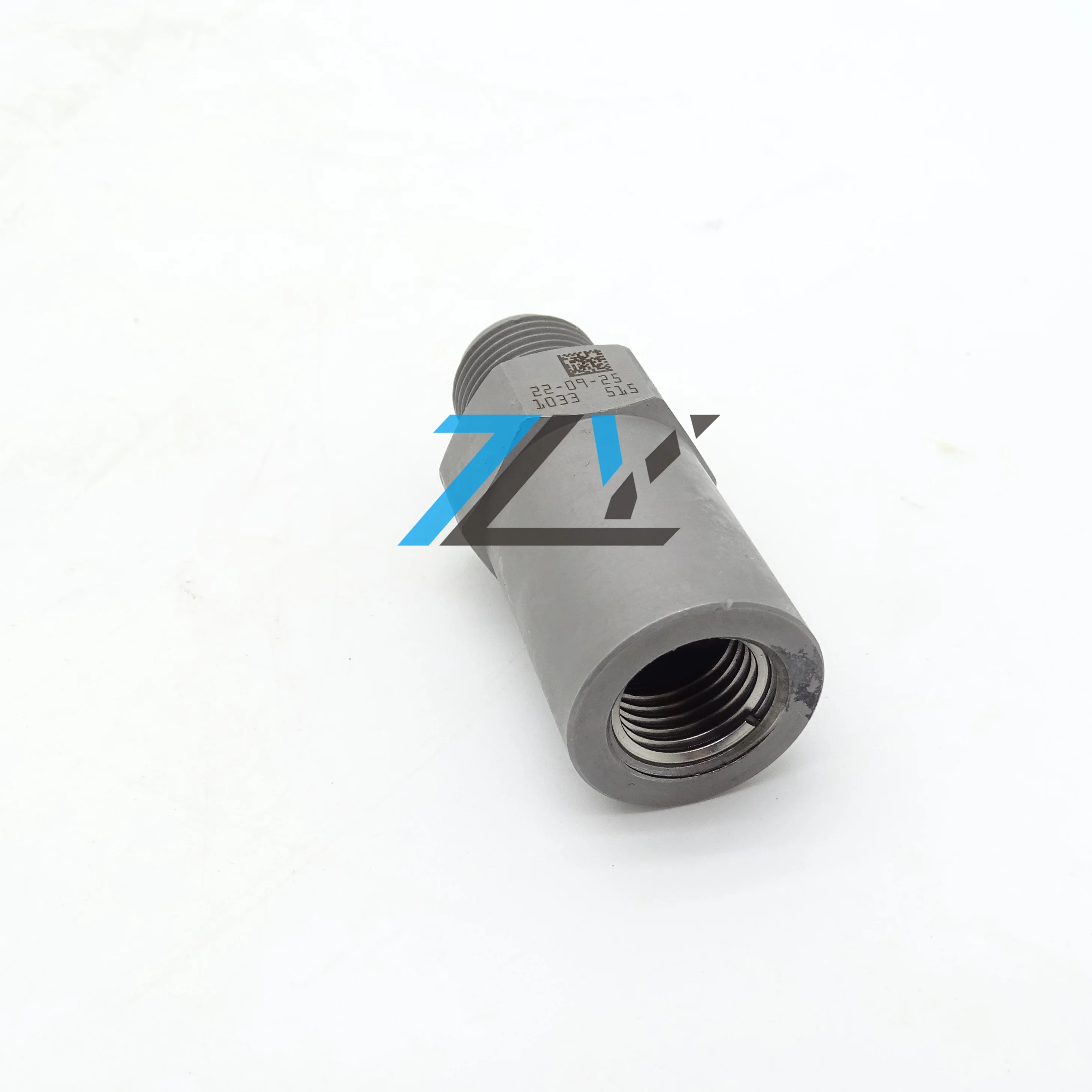 

1110010033 5001585409 Common Rail Pressure Sensor For Engine Spare Parts