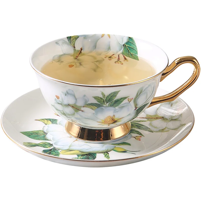 العظام الصين فنجان شاي وصحون مجموعة كلاسيكية الأزهار فنجان القهوة مع الصحن الذهب حافة الخزف بعد الظهر فنجان شاي لاتيه فناجين القهوة