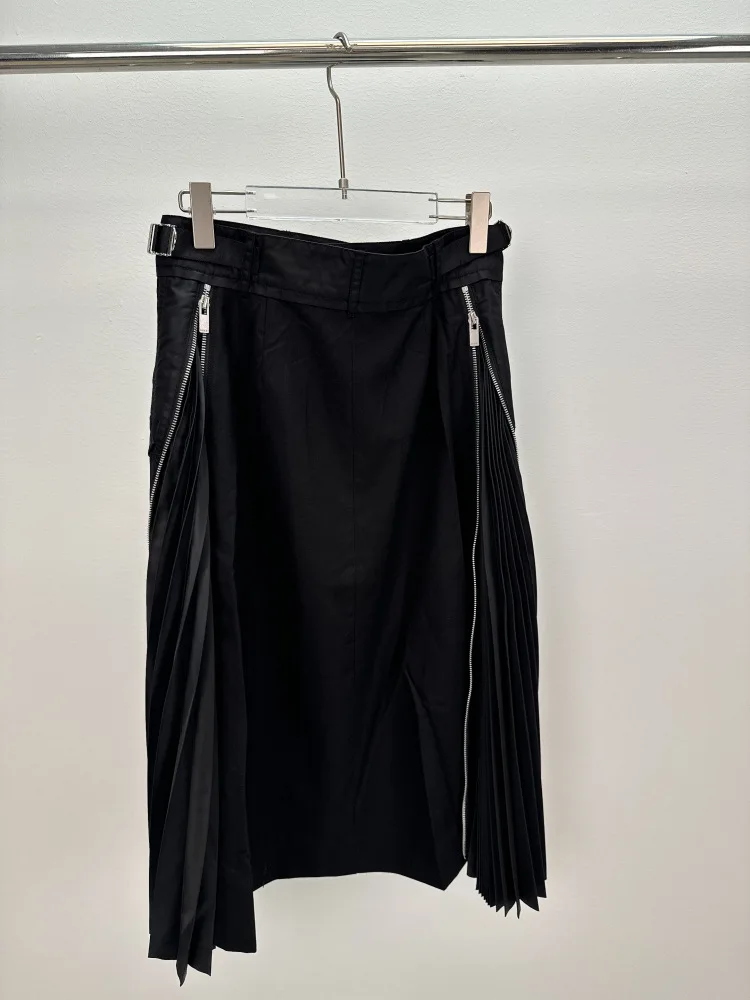 2026 Spring New Arrival Women's Japanese Deconstructed Patchwork Color Block Pleated Skirt Casual Cargo Style Midi Skirt