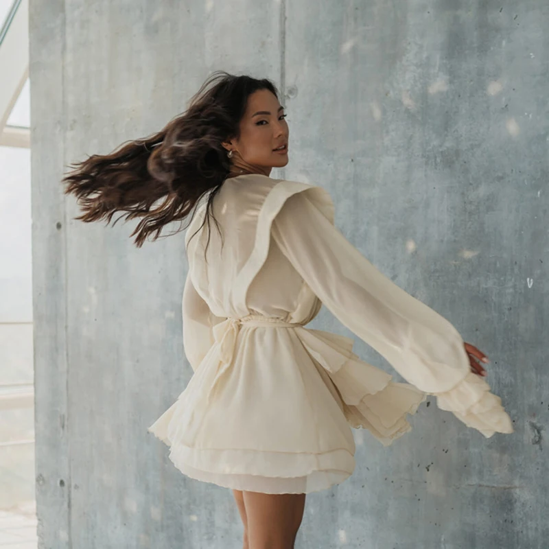 Moda malha perspectiva em camadas vestidos primavera feminino mangas compridas rendas até vestido curto verão cintura alta casual magro mini vestido