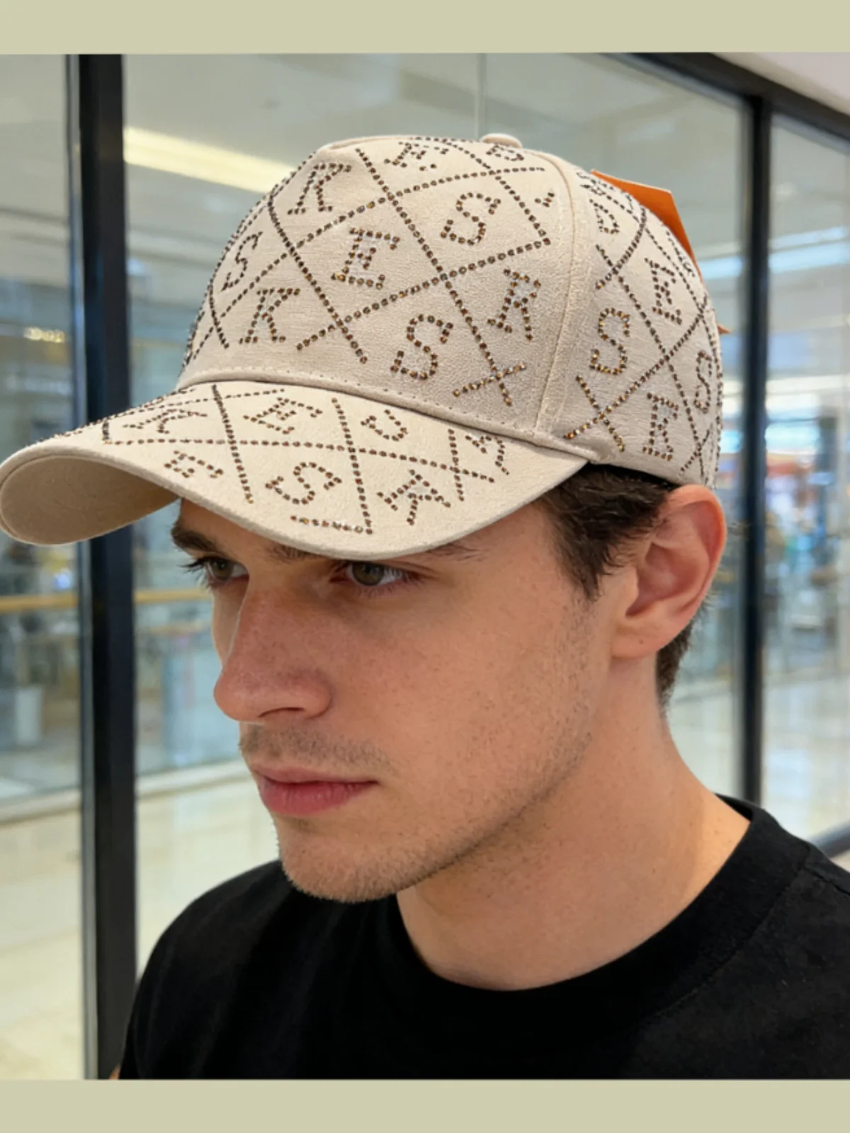 Baseballkappe mit Vollbesatz aus Strass, Luxuriöses Funkelndes Strass-Design, Alltägliche Streetwear, die das Gesicht schmaler wirken lässt, Vielseitige Schirmmütze, Urlaubsgeschenk – Detail 6