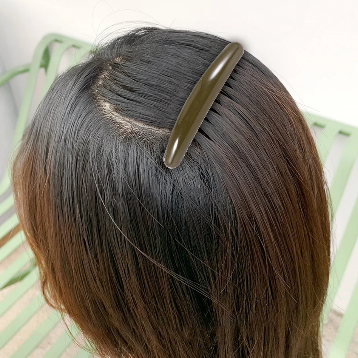 

Anti-Slip Hair Comb For Women Tortoise Side Headdress Elegant Interleaved Acrylic Hairpin Strong Hold Teeth Clip Lightweight