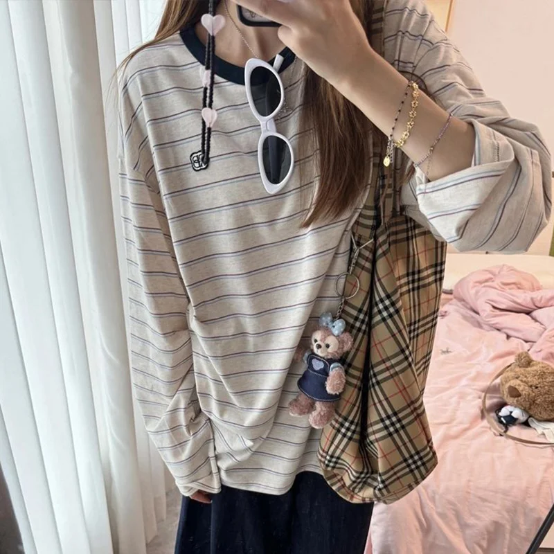 Camiseta de manga larga con estampado de rayas para niña, ropa interior, capa Base, Tops holgados para mujer, Tops de moda, abrigo elegante de gran tamaño