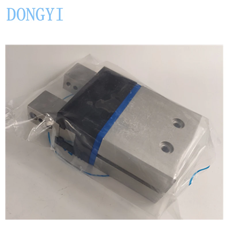 

Parallel Gripper DHPS DHPS-6-A 1254039 DHPS-10-A 1254040 DHPS-16-A 1254043 DHPS-20-A 1254046 DHPS-25-A 1254049 DHPS-35-A 1254052