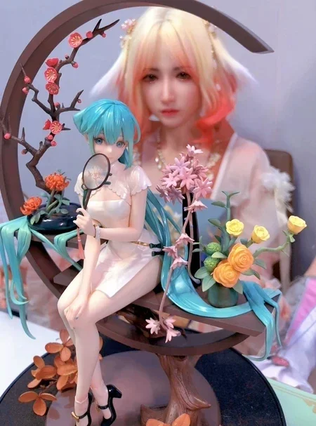 

Myethos Original Hatsune Miku Anime Characters Figures Children's Toys Model Ornaments Collection Christmas Birthday Cute Gifts