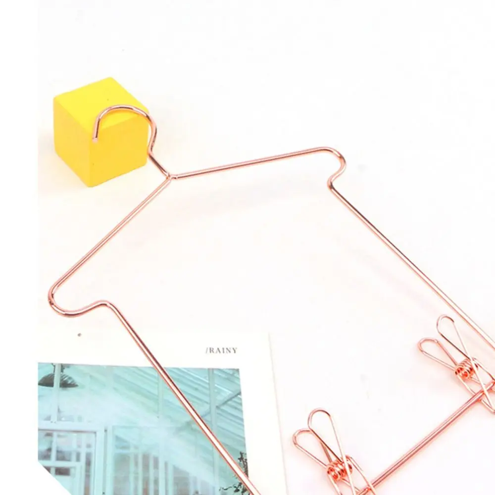 5 pièces mignon poupée robe Miniature en métal maison de poupée meubles poupée cintres cintres