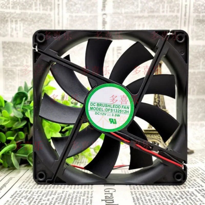 

ZMZM For YOUNGLIN DFS132512H 135*135*25mm 12V 3.0W Power Cooling Fan 2-wire