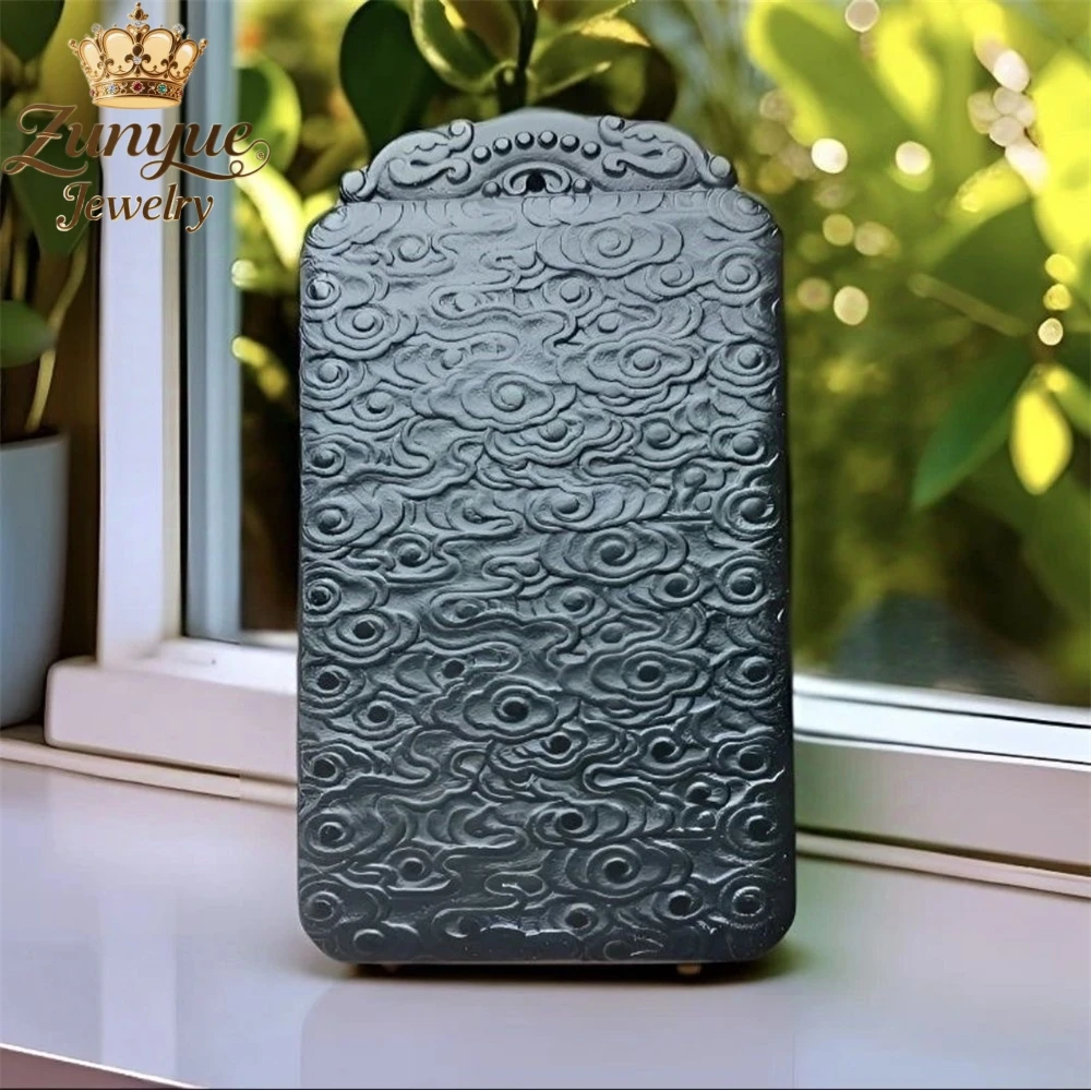 

Натуральный амулет из черно-зеленого нефрита Хэтянь с облачным узором, приносящий удачу, изысканные модные украшения, изысканные праздничные подарки