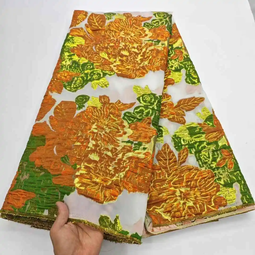 ล่าสุดแอฟริกันผ้าลูกไม้ Jacquard ผ้า 2025 คุณภาพสูง 5 หลาลูกไม้ภาษาฝรั่งเศสคํา Gilding ลูกไม้ผ้าสําหรับงานแต่งงานชุดเย็บ
