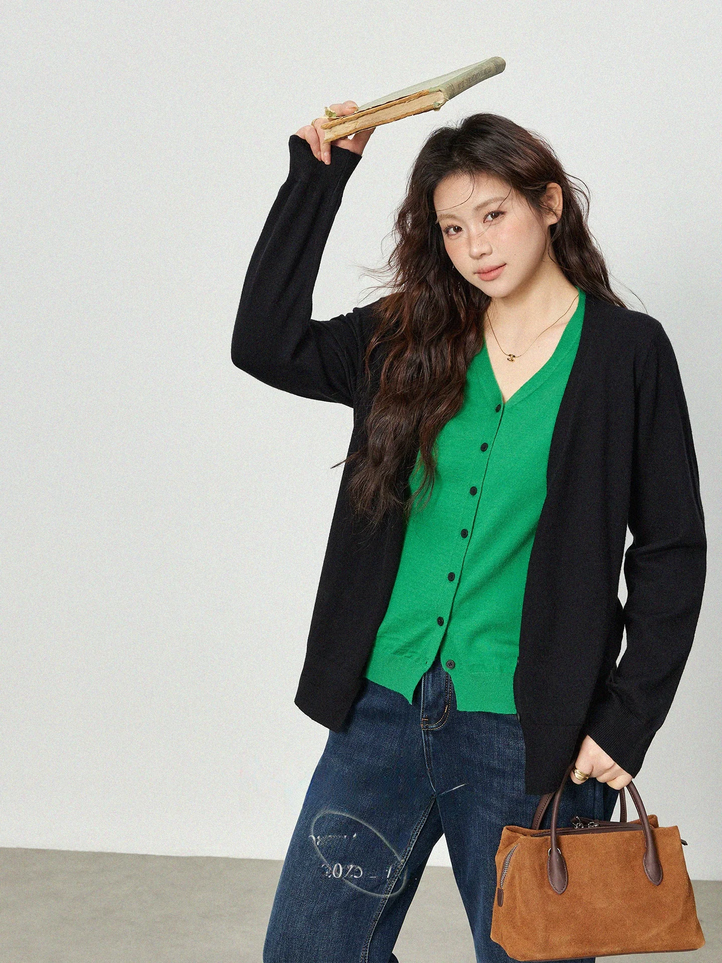 

Женский вязаный кардиган больших размеров с V-образным вырезом и длинными рукавами, повседневный, для похудения, с завышенной талией, весна-осень-зима, модный