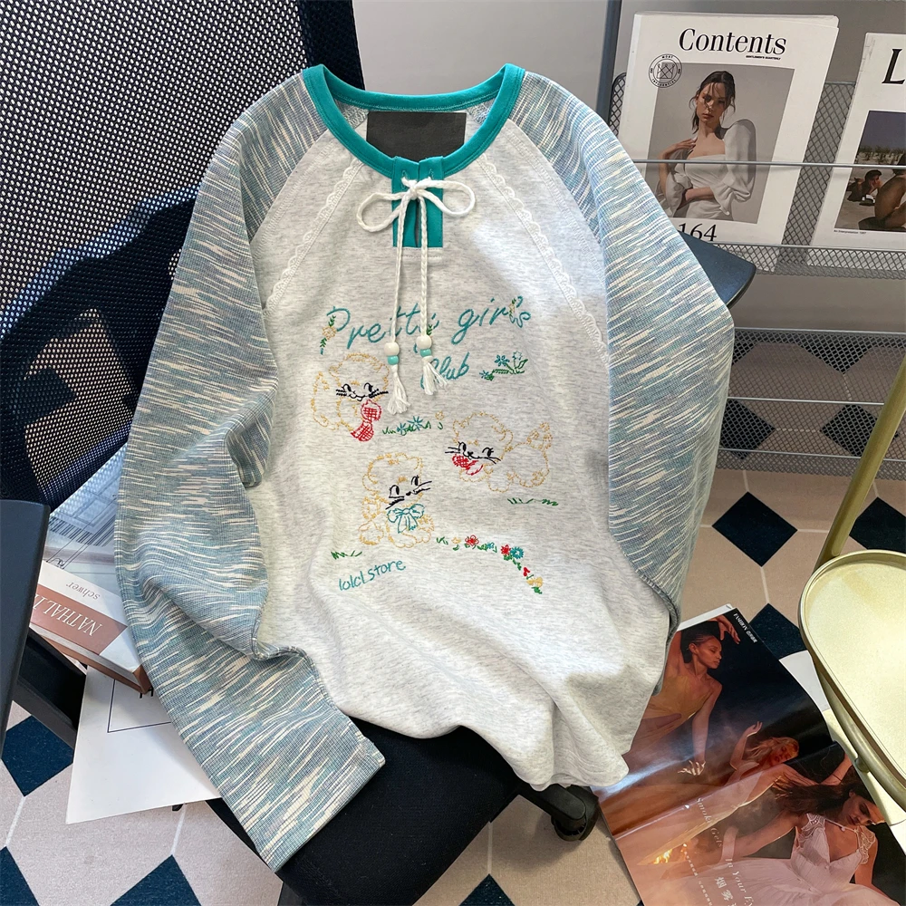 T-shirt patchwork con ricamo cartoon stile europeo americano donna primavera autunno o-collo manica lunga camicia allentata casual top