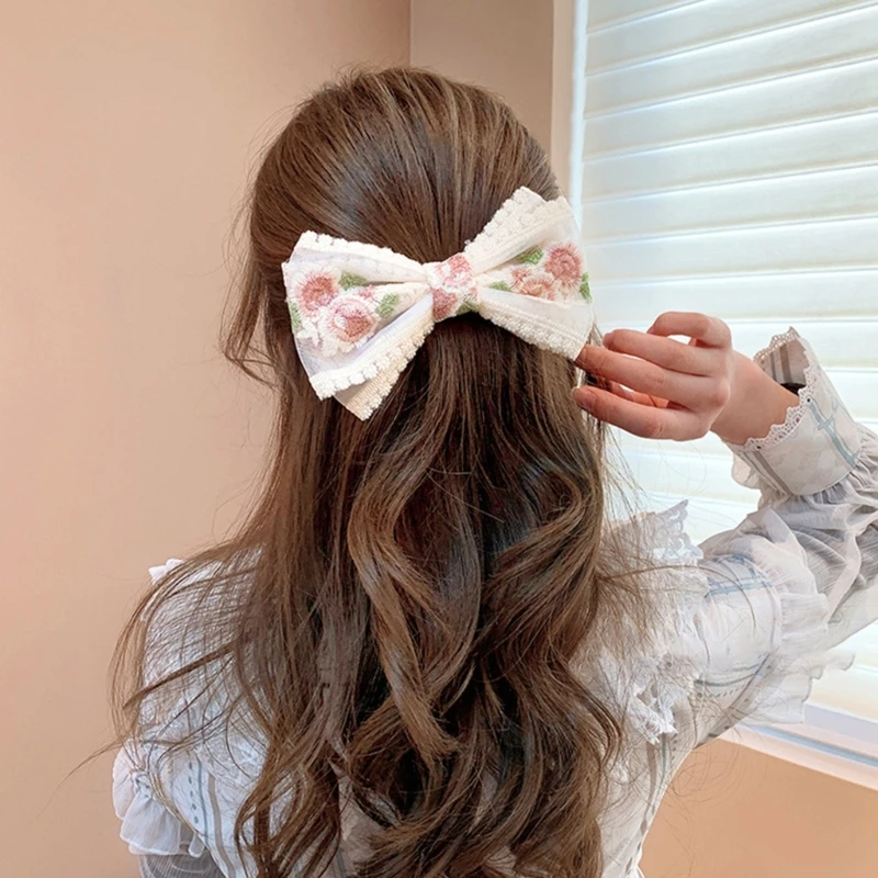 Lazos encaje Elegante Estilo los años Lazos con clip lateral Pinza para cabello Chicas dulces Flores bordadas con