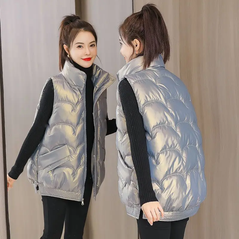 

Women's Shiny Short Puffer Vest 2026 Winter New Arrival Casual Outerwear Korean Style Cotton Quilted Vest Fashionable Jacket